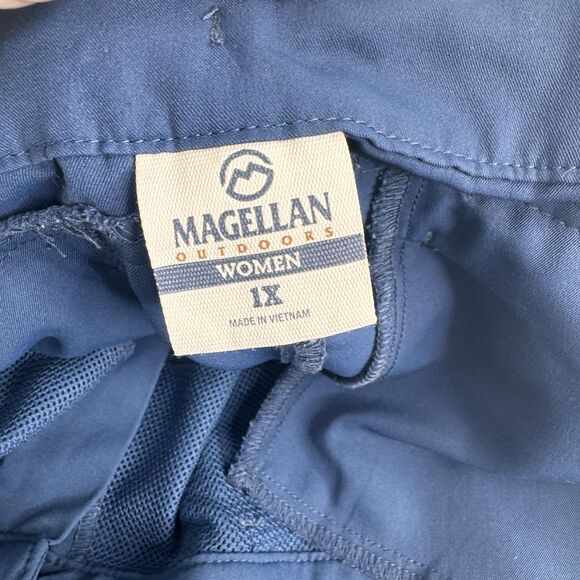 2 Pair Women’s MAGELLAN Shorts Fishing Hiking Performance Plus 1XL 6” Inseam - Picture 5 of 7